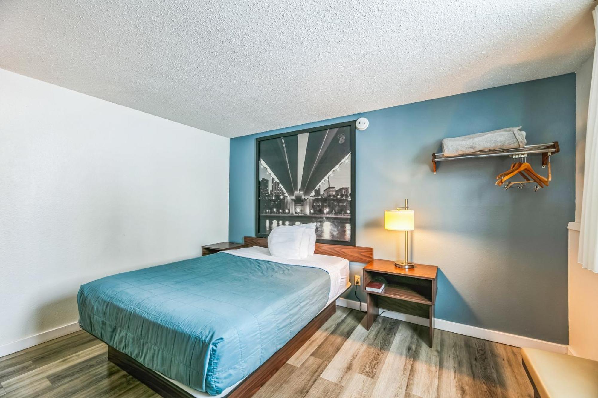 Hotel 8 Fergus Falls Dış mekan fotoğraf